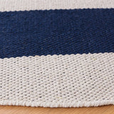 Safavieh Montauk 6'-0" x 6'-0" Rug in Navy / Ivory
