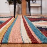 Safavieh Kilim 4'-0" x 6'-0" Rug in Light Pink / Blue