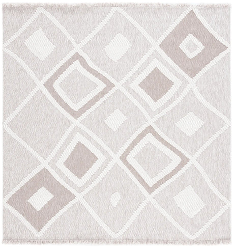 Safavieh Lotus 6'-7" x 6'-7" Rug in Beige / Ivory