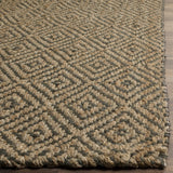 Safavieh Natural Fiber 4'-0" x 6'-0" Rug in Natural / Grey