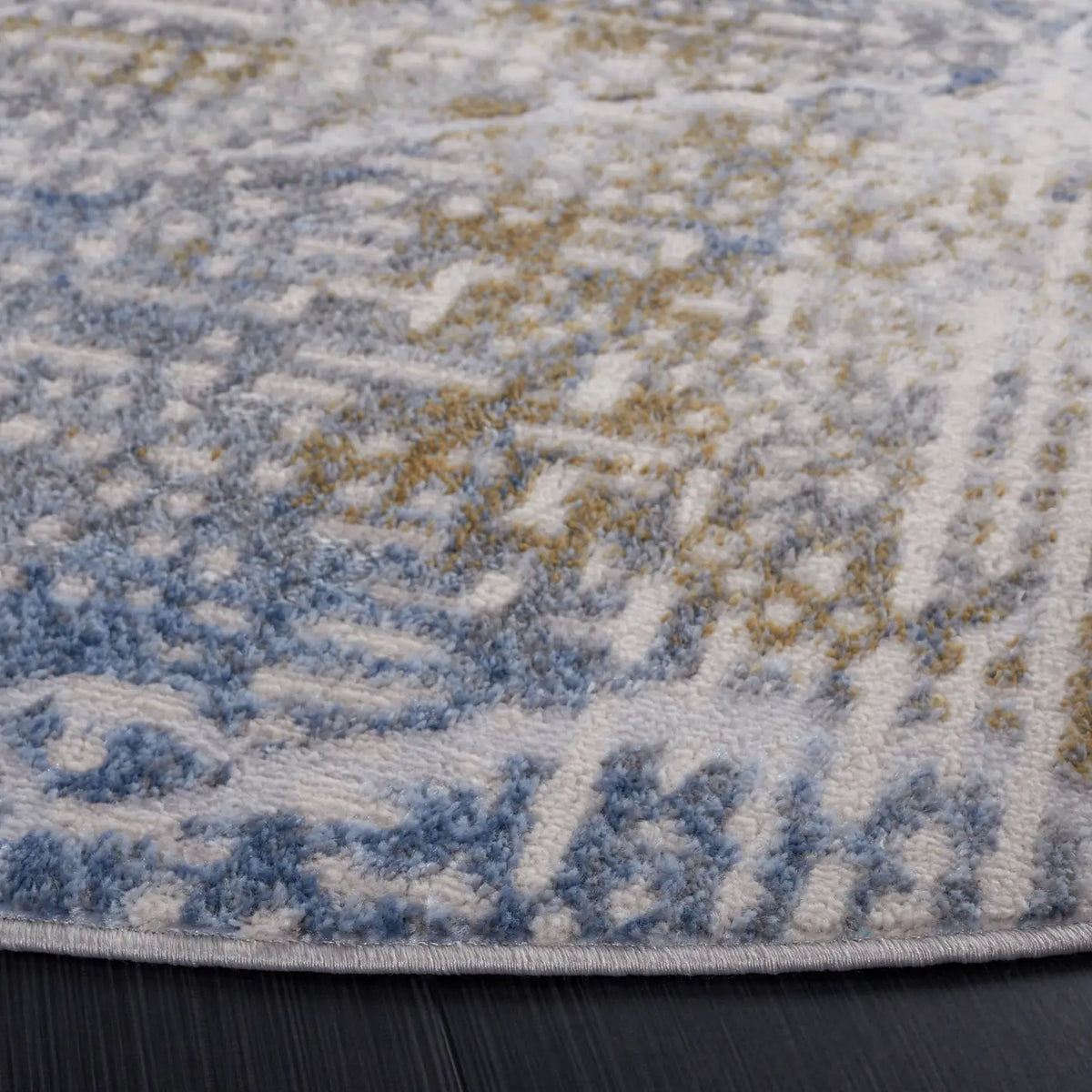 Safavieh Palma 6'-7" x 6'-7" Rug in Beige / Light Blue