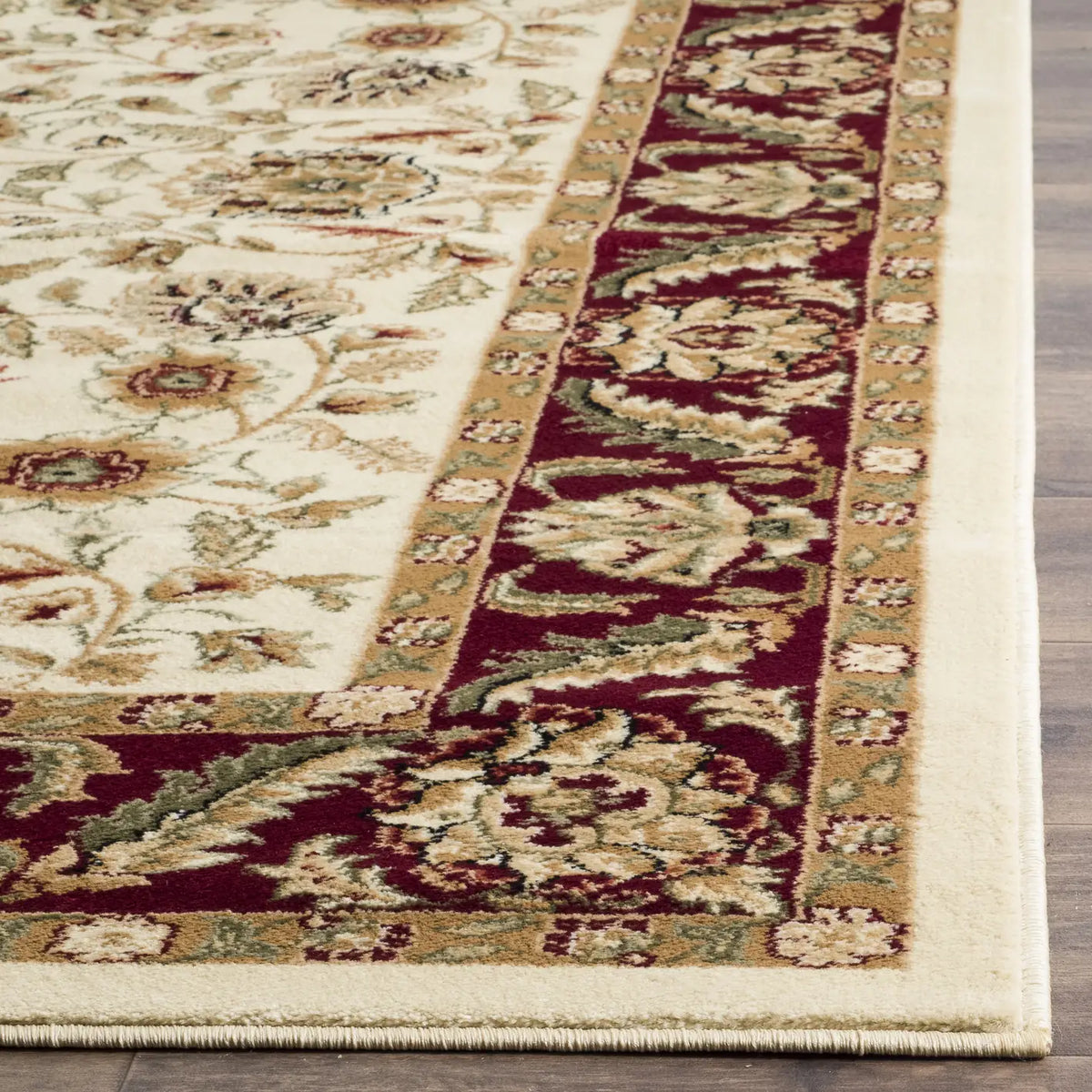 Safavieh Lyndhurst 4'-0" x 6'-0" Rug in Ivory / Red