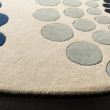 Safavieh Soho 6'-0" x 6'-0" Rug in Ivory / Multi