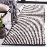 Safavieh Natura 2'-3" x 11'-0" Rug in Black / Ivory