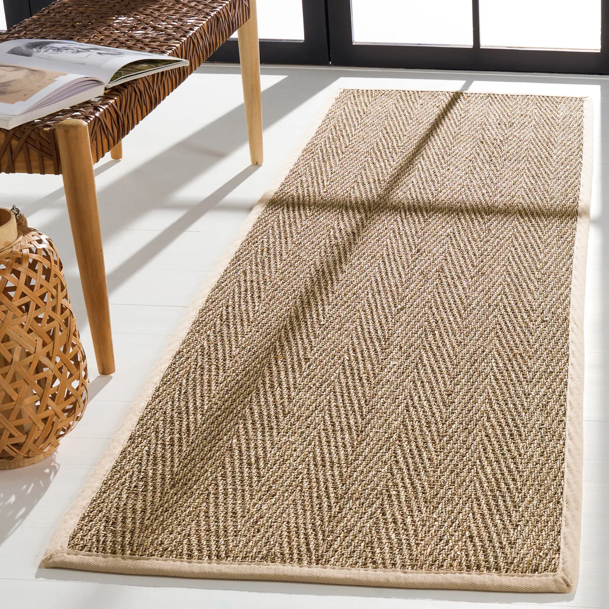 Safavieh Natural Fiber 2'-6" x 10'-0" Rug in Natural / Ivory