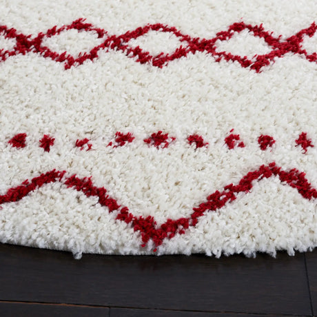 Safavieh Arizona Shag 6'-7" x 6'-7" Rug in Ivory / Red