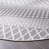 Safavieh Cabana 6'-7" x 6'-7" Rug in Ivory / Grey