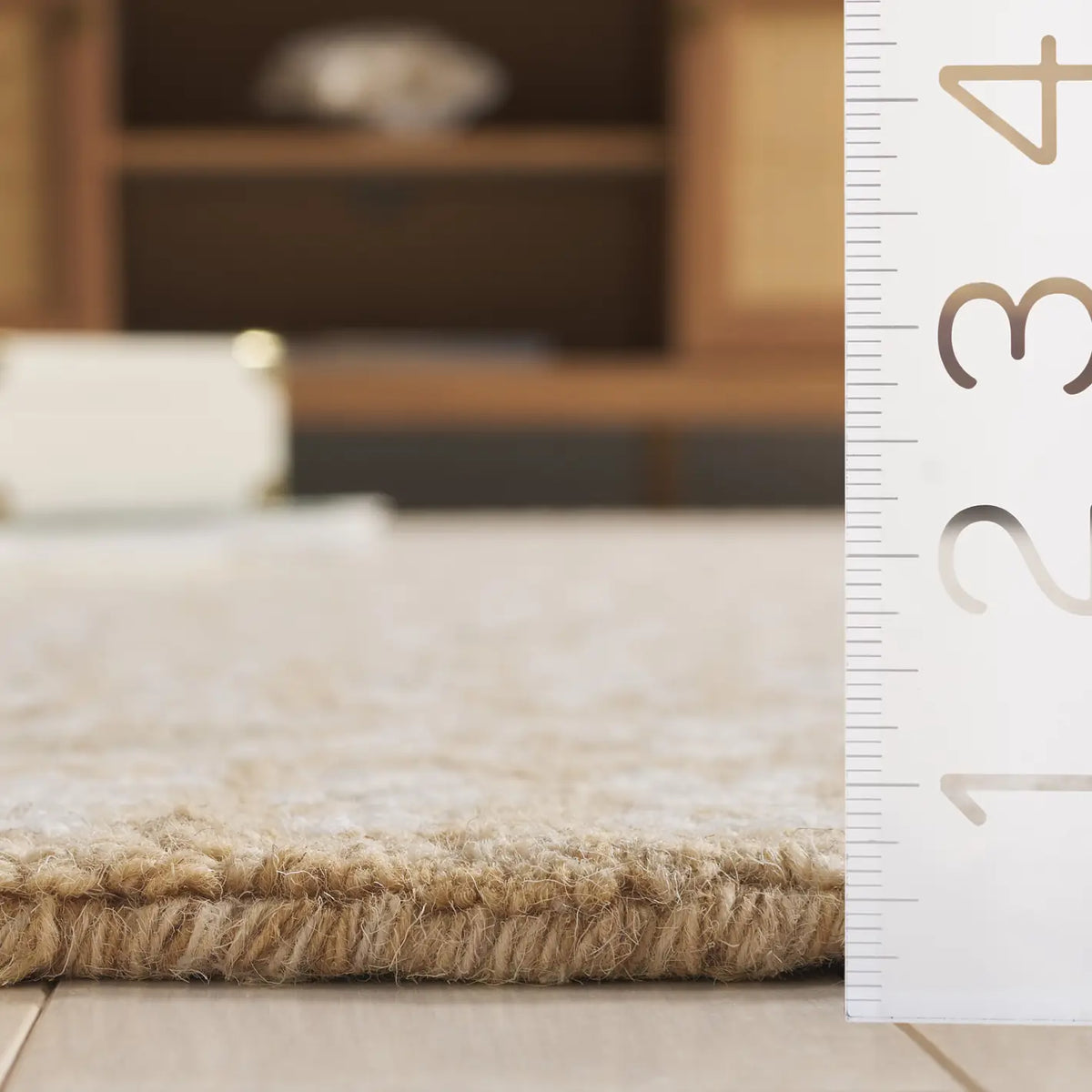 Safavieh Micro-Loop 4'-0" x 6'-0" Rug in Gold / Ivory