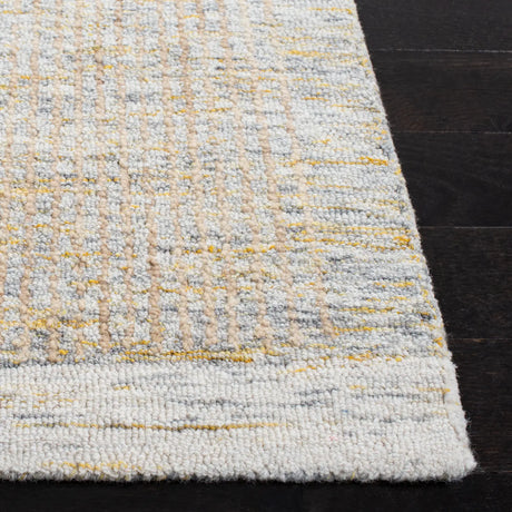Safavieh Metro 4'-0" x 6'-0" Rug in Ivory / Grey