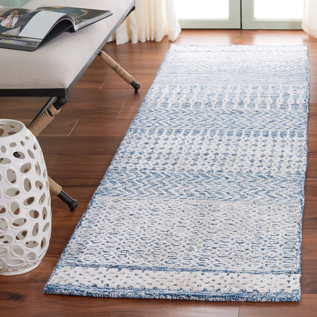Safavieh Glamour 2'-3" x 10'-0" Rug in Navy / Ivory