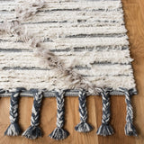 Safavieh Kenya 5'-0" x 8'-0" Rug in Ivory / Grey