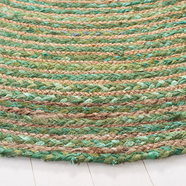Safavieh Cape Cod 5'-0" x 5'-0" Rug in Green / Natural
