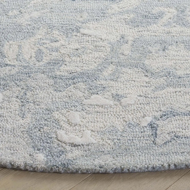Safavieh Pine 6'-0" x 6'-0" Rug in Grey / Ivory