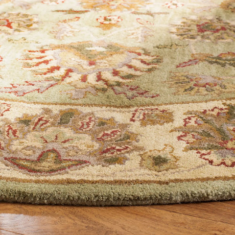 Safavieh Heritage 6'-0" x 6'-0" Rug in Green / Gold