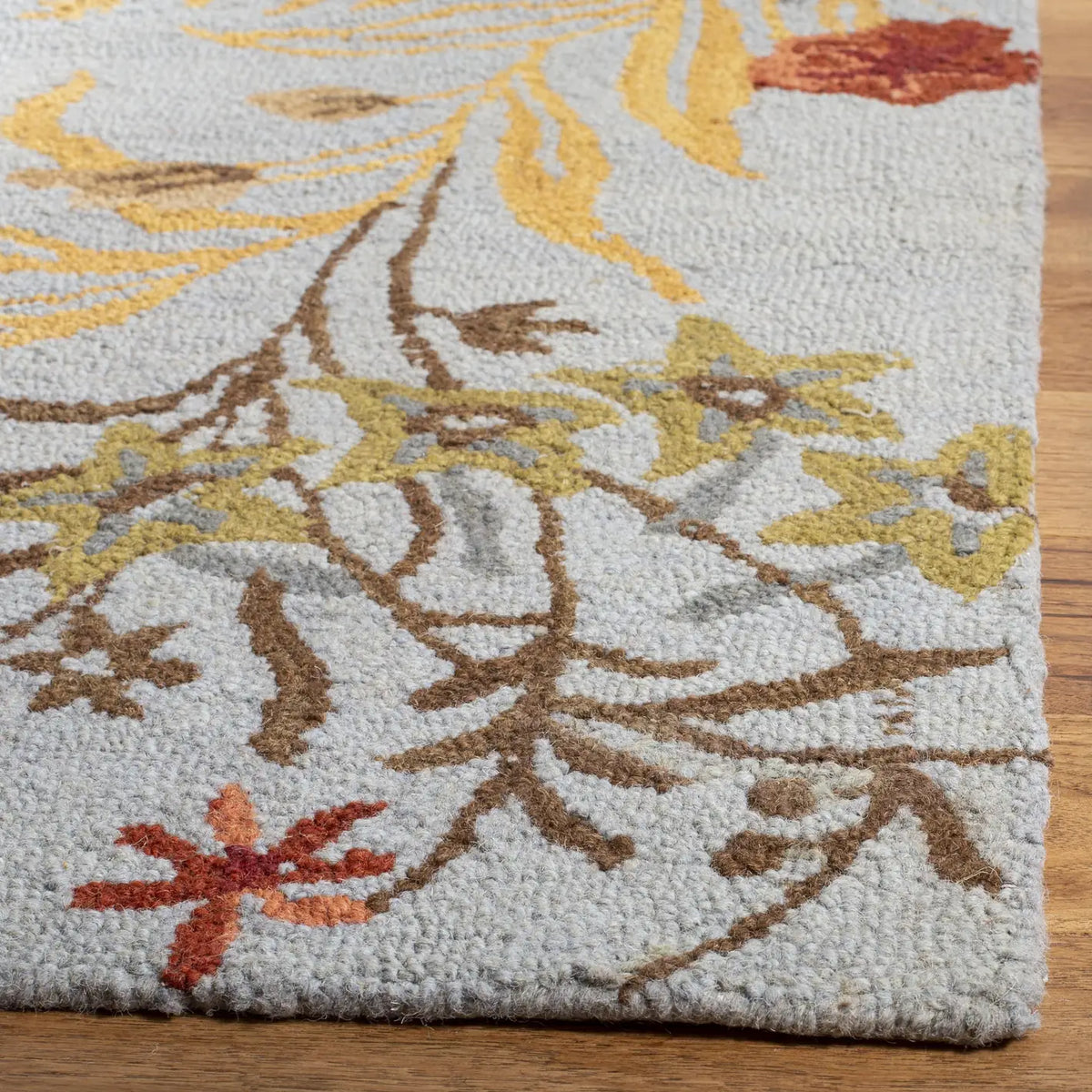 Safavieh Blossom 4'-0" x 6'-0" Rug in Blue / Multi