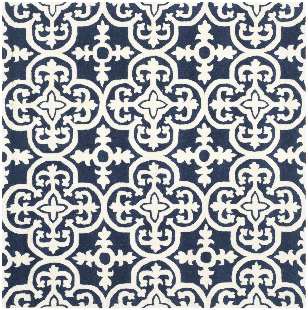 Safavieh Chatham 5'-0" x 5'-0" Rug in Dark Blue / Ivory