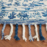 Safavieh Aspen 5'-0" x 5'-0" Rug in Ivory / Blue