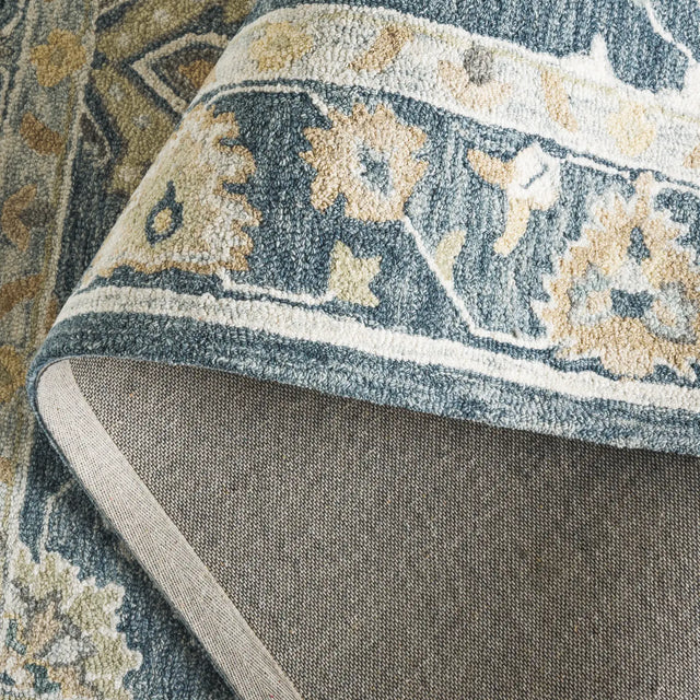 Safavieh Metro 4'-0" x 6'-0" Rug in Blue / Grey