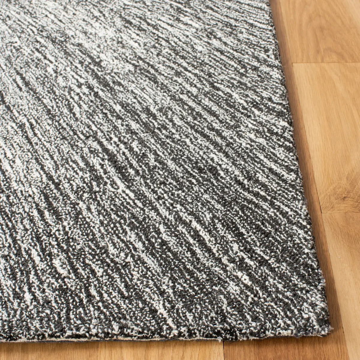 Safavieh Micro-Loop 5'-0" x 8'-0" Rug in Charcoal / Grey