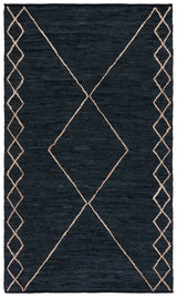 Safavieh Vintage Leather 4'-0" x 6'-0" Rug in Black / Natural