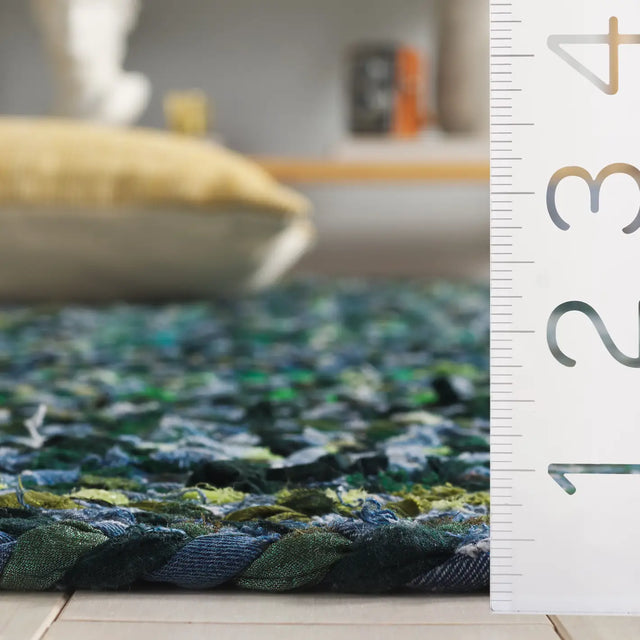 Safavieh Braided 4'-0" x 6'-0" Rug in Dark Green / Blue