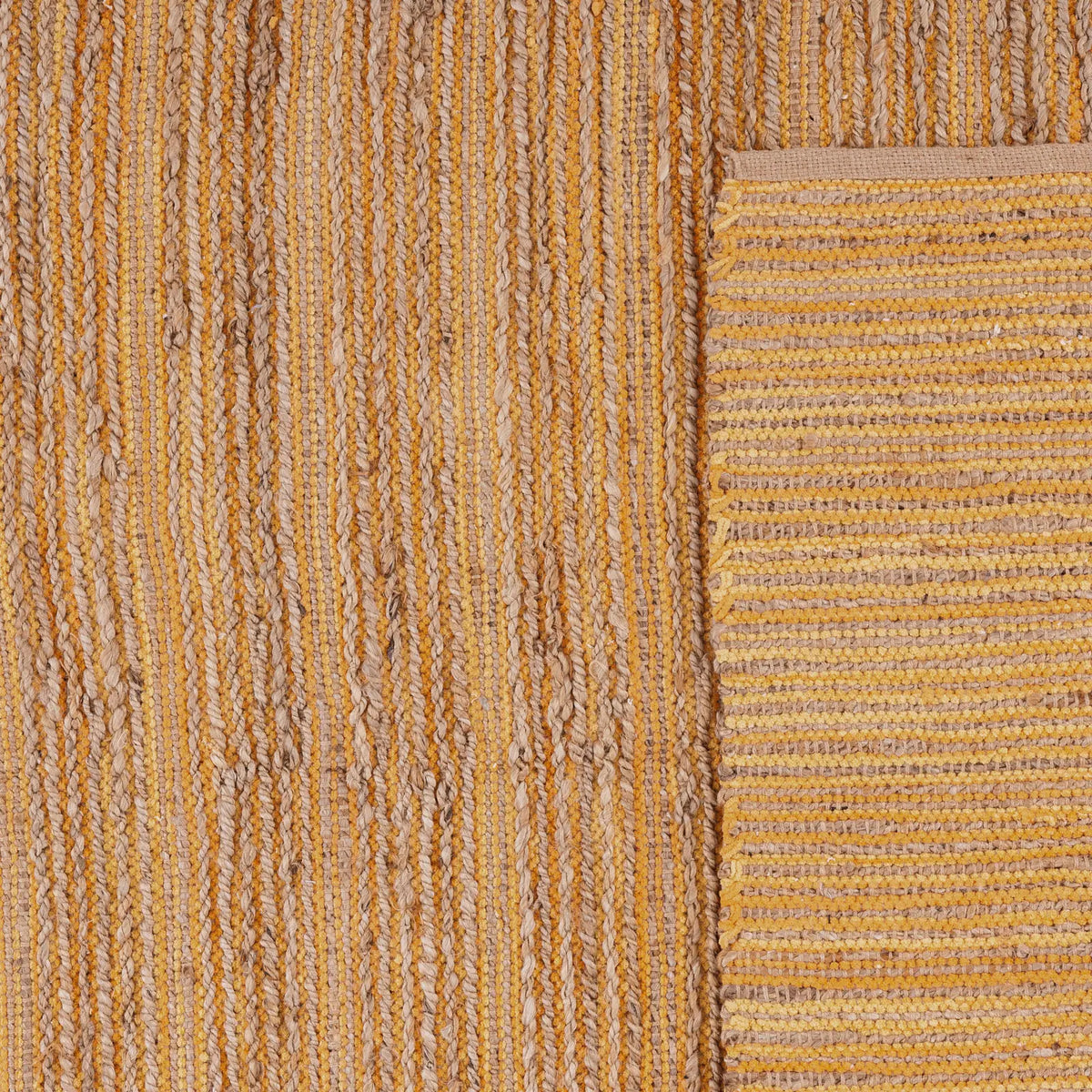 Safavieh Cape Cod 4'-0" x 6'-0" Rug in Orange
