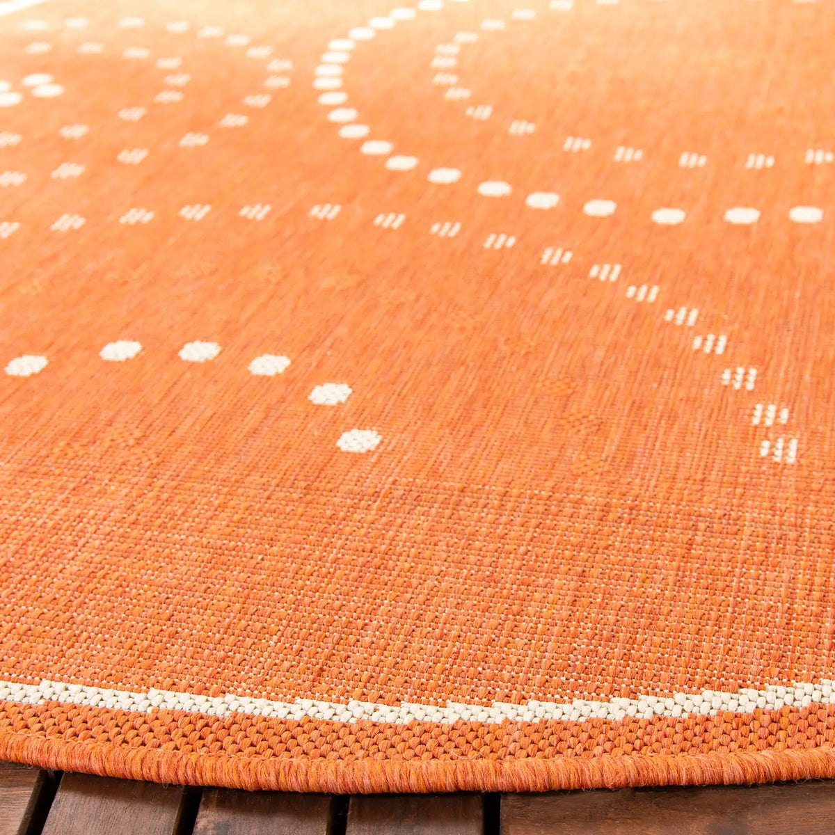 Safavieh Courtyard 6'-7" x 6'-7" Rug in Terracotta / Natural