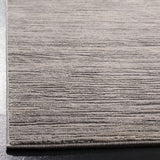 Safavieh Meadow 4'-0" x 6'-0" Rug in Ivory / Grey