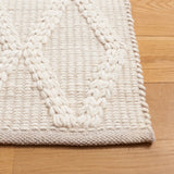 Safavieh Natura 4'-0" x 6'-0" Rug in Ivory