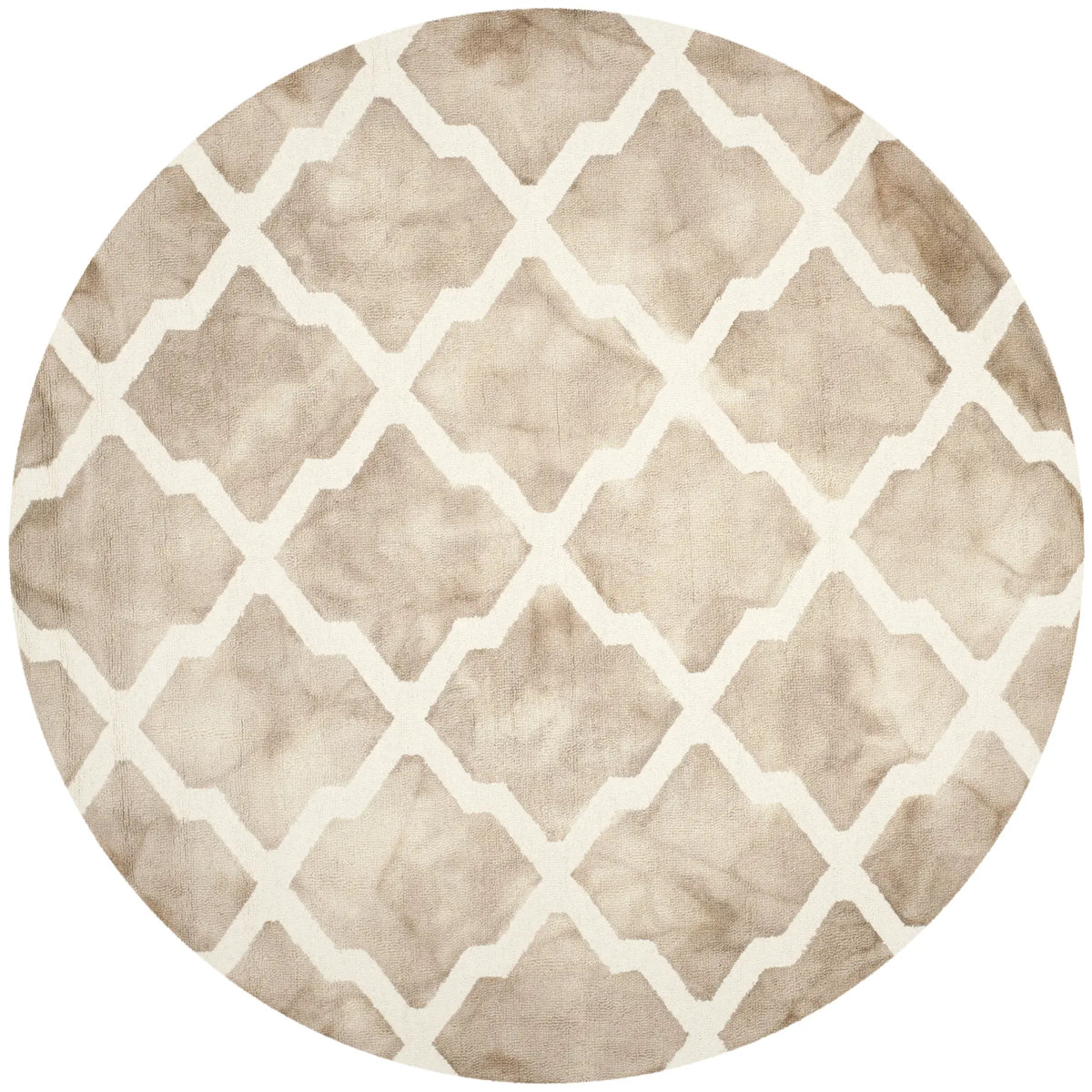 Safavieh Dip Dye 7'-0" x 7'-0" Rug in Beige / Ivory