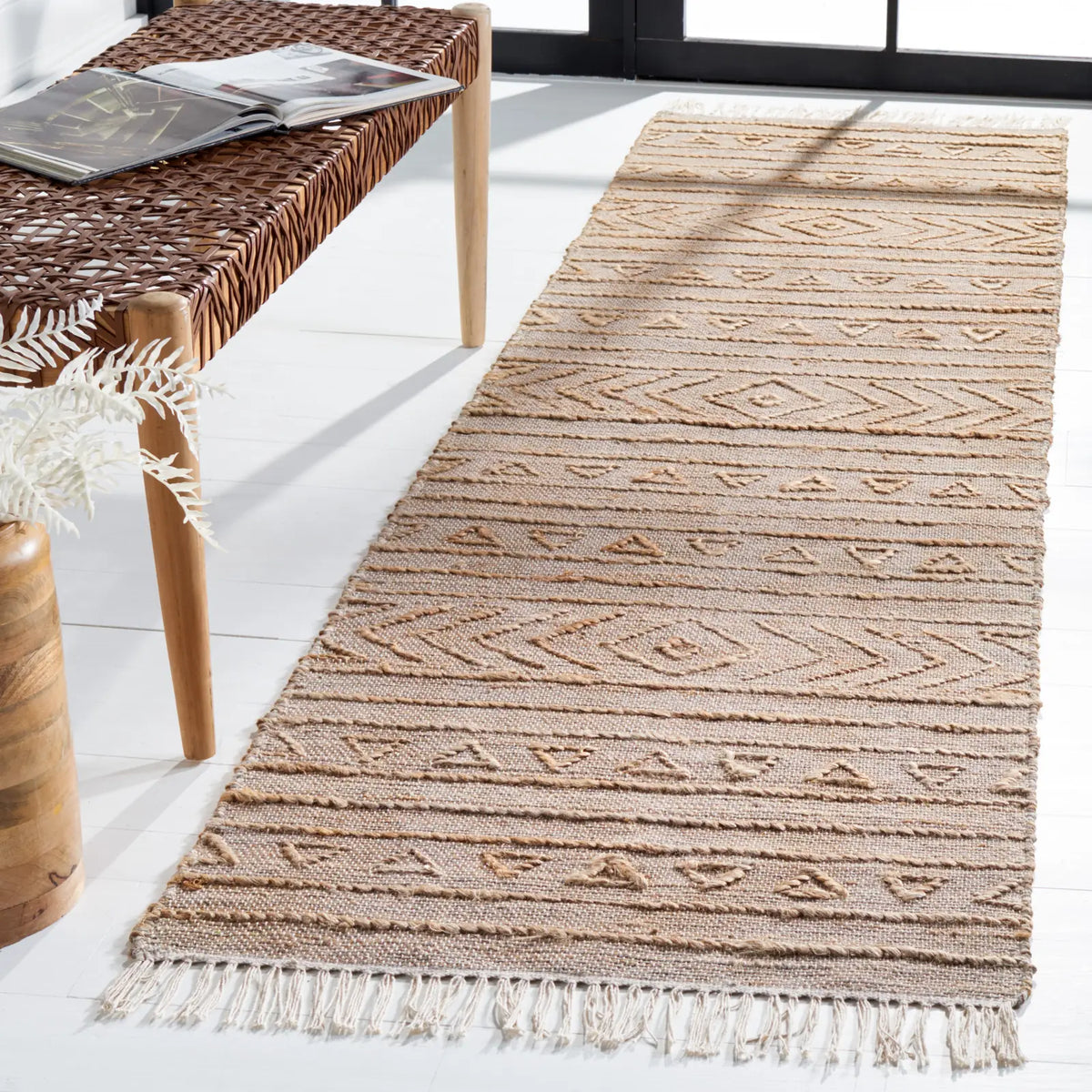 Safavieh Natural Fiber 2'-3" x 9'-0" Rug in Natural