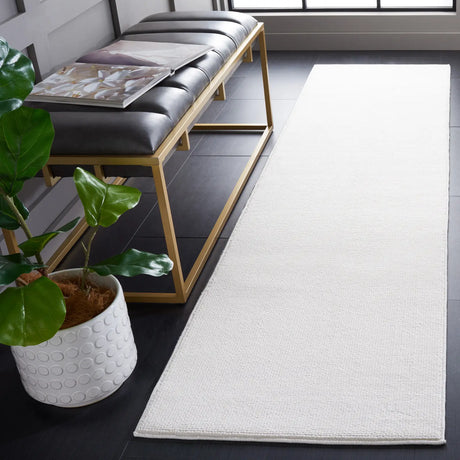 Safavieh River 2'-2" x 8'-0" Rug in Ivory