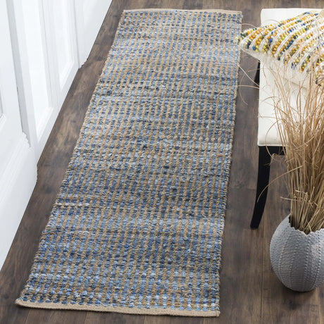 Safavieh Cape Cod 2'-3" x 8'-0" Rug in Natural / Blue