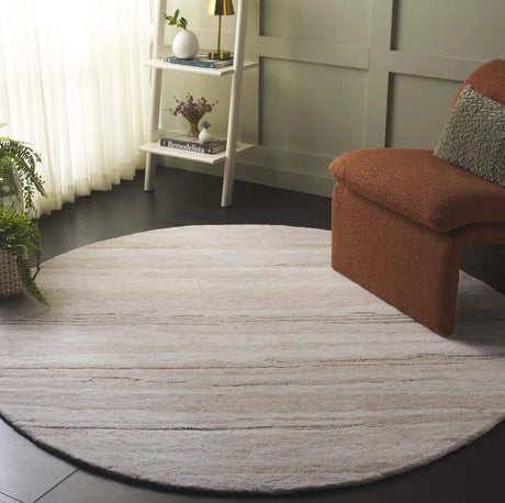 Safavieh Ebony 6'-0" x 6'-0" Rug in Grey / Rust