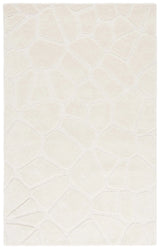 Safavieh Fifth Avenue 4'-0" x 6'-0" Rug in Ivory