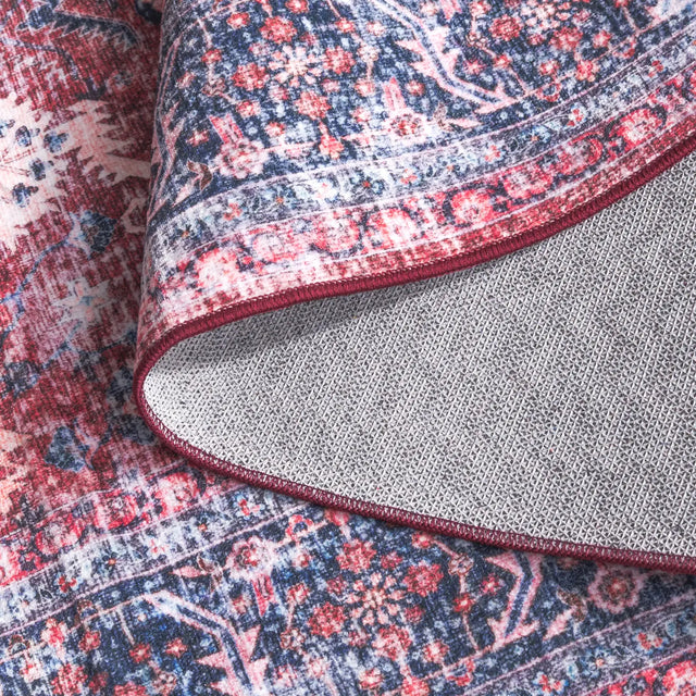 Safavieh Arizona 4'-0" x 6'-0" Rug in Red / Navy