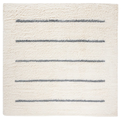 Safavieh Kenya 7'-0" x 7'-0" Rug in Ivory / Grey