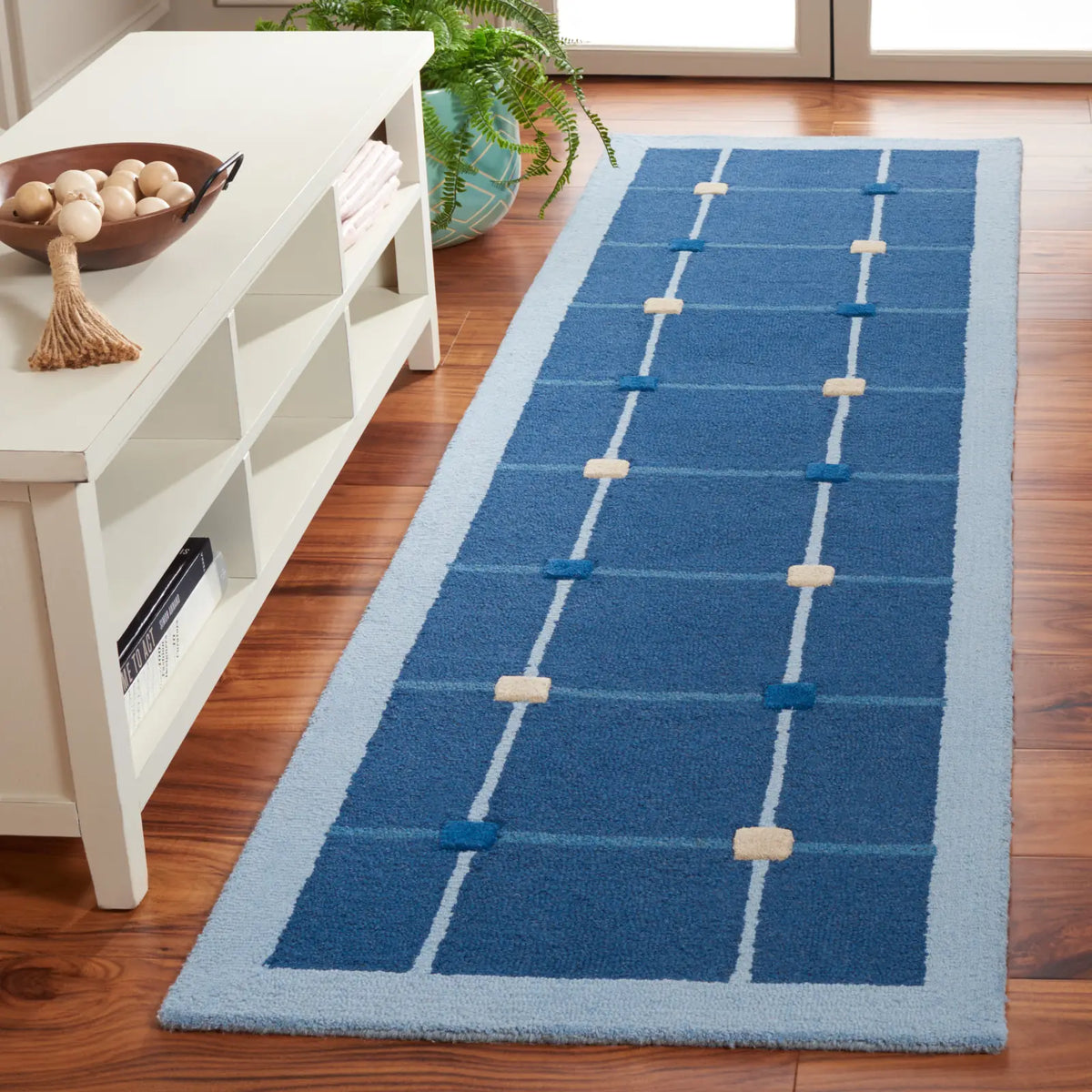 Safavieh Genre 2'-3" x 8'-0" Rug in Blue / Beige