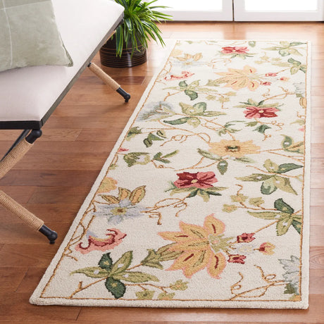 Safavieh Chelsea 2'-6" x 10'-0" Rug in Ivory