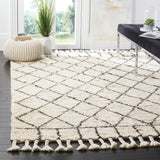 Safavieh Casablanca 6'-0" x 9'-0" Rug in Ivory / Brown
