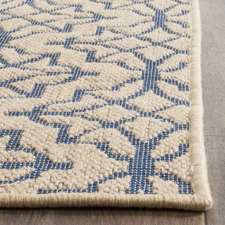 Safavieh Palm Beach 2'-0" x 8'-0" Rug in Natural / Blue