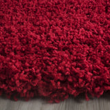 Safavieh Sgl-Laguna Shag 5'-3" x 5'-3" Rug in Red
