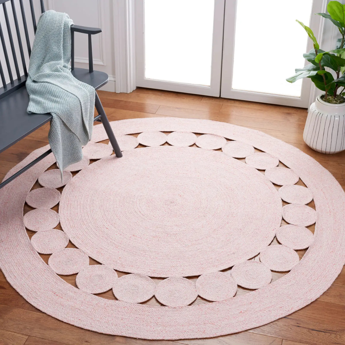 Safavieh Cape Cod 5'-0" x 5'-0" Rug in Pink