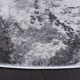 Safavieh Craft 6'-7" x 6'-7" Rug in Grey / Silver