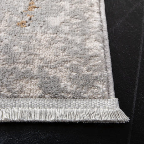 Safavieh Shivan 4'-0" x 6'-0" Rug in Grey / Gold