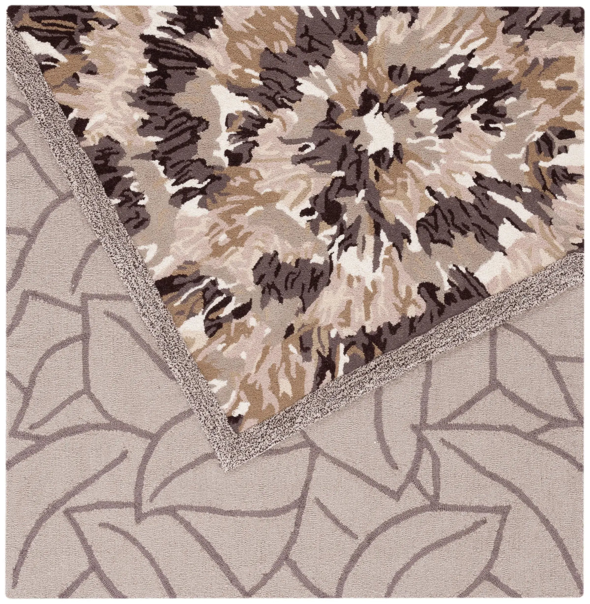 Safavieh Fifth Avenue 5'-0" x 5'-0" Rug in Beige / Brown
