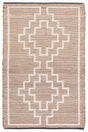 Safavieh Natural Fiber 4'-0" x 6'-0" Rug in Natural / Ivory