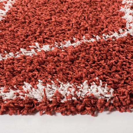 Safavieh Pro Lux Shag 400 6'-7" x 6'-7" Rug in Rust / Creme