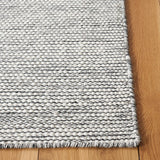 Safavieh Natura 4'-0" x 6'-0" Rug in Ivory / Black
