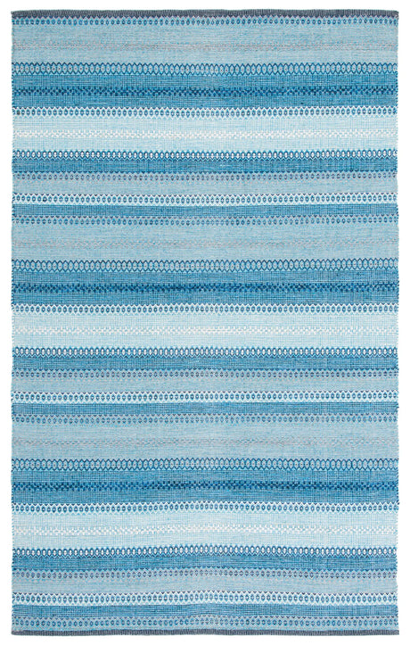 Safavieh Montauk 4'-0" x 6'-0" Rug in Grey / Blue